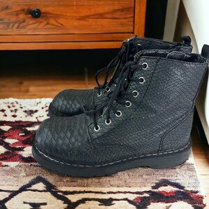 T.U.K. Reptile Pattern Combat Boot Y2k 90's Grunge Punk Gray US Women's Size 10
